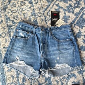 Levi's Women's 501 High Rise Blue Denim Shorts size 31 NWT